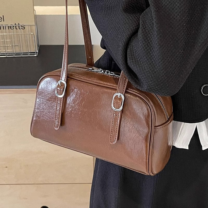 Damen elegante Umhängetasche mit verstellbaren Trageriemen und langlebiger Oberflächenstruktur Nord Taschen