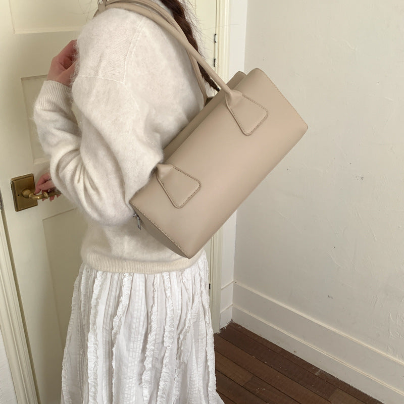 Damen elegante Handtasche mit minimalistischer Silhouette Nord Taschen