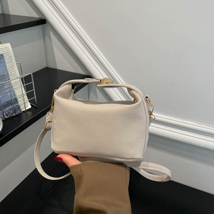 Damen Handtasche mit exklusivem Design und praktischem Innenfächersystem Nord Taschen