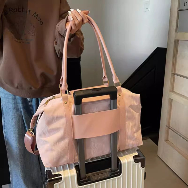 Damen Sportliche Tragetasche mit strukturierter Oberfläche und abnehmbarem Schulterriemen Nord Taschen