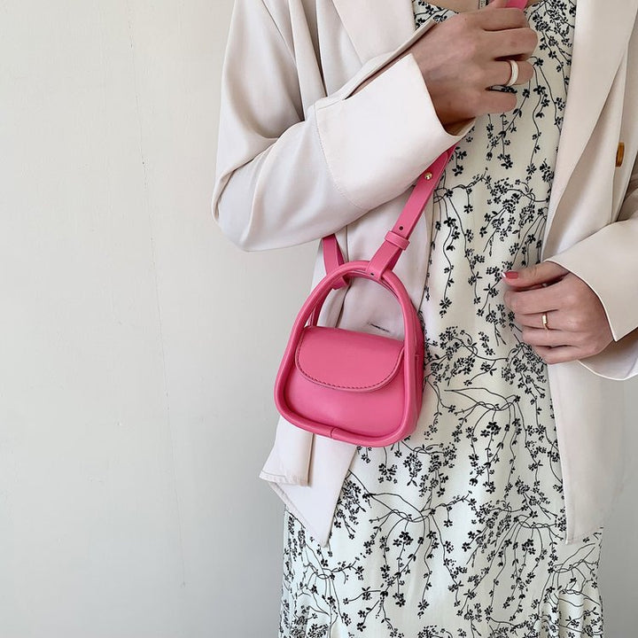 Damen Mini-Handtasche mit elegantem Kettenakzent Nord Taschen