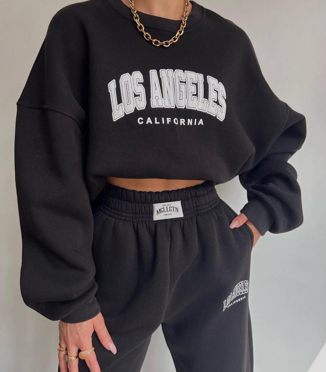 Damen Oversized Lounge-Set aus Baumwollfleece mit Collegestickerei und relaxed Jogginghose Nord Taschen