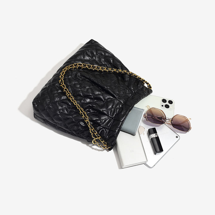 Damen Hobo-Tasche mit luxuriösem Kettenakzent und gefaltetem Design Nord Taschen