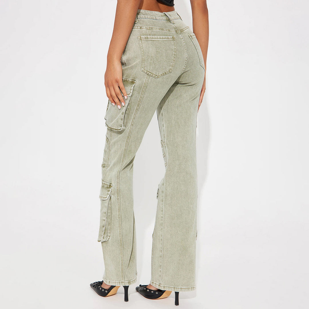 Damen High-Waist Cargo-Denimhose mit weitem Bein, Mehrfachtaschen und Used‑Details Nord Taschen