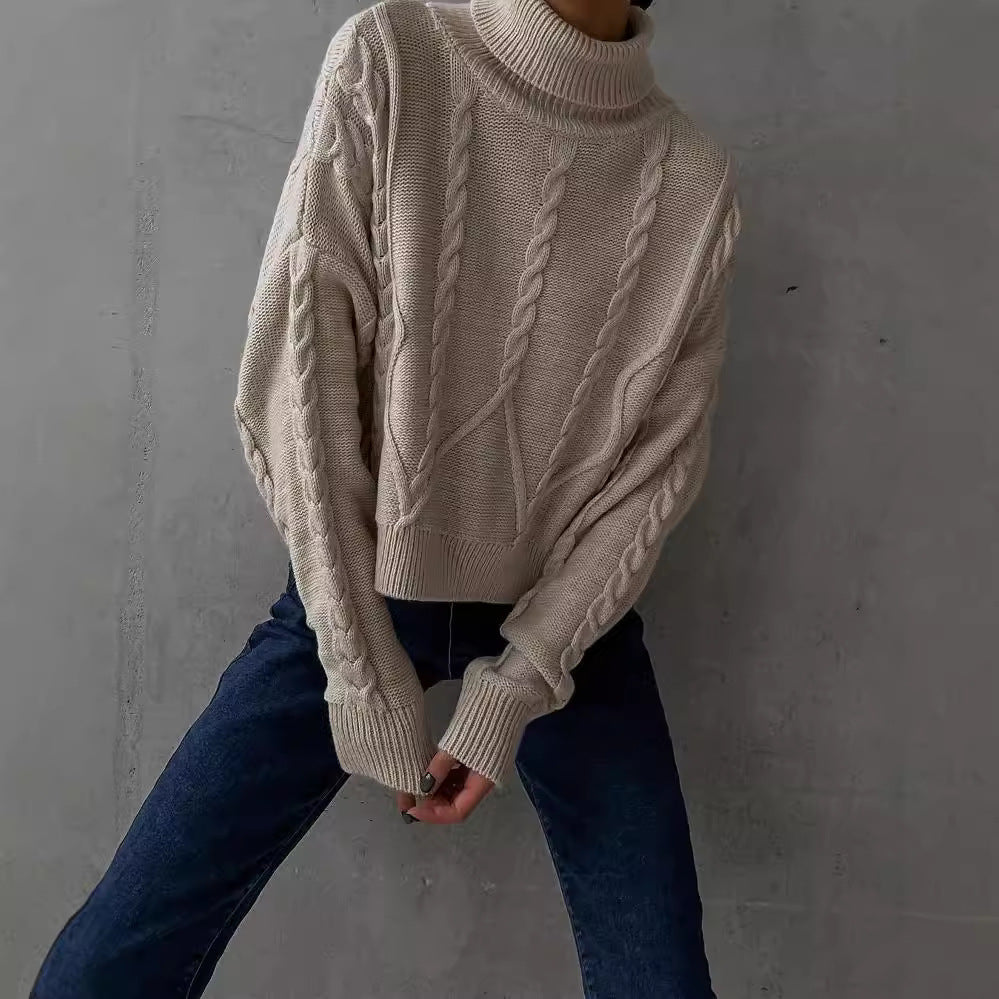 Damen Grobstrick-Rollkragenpullover mit Zopfstrick-Details Nord Taschen
