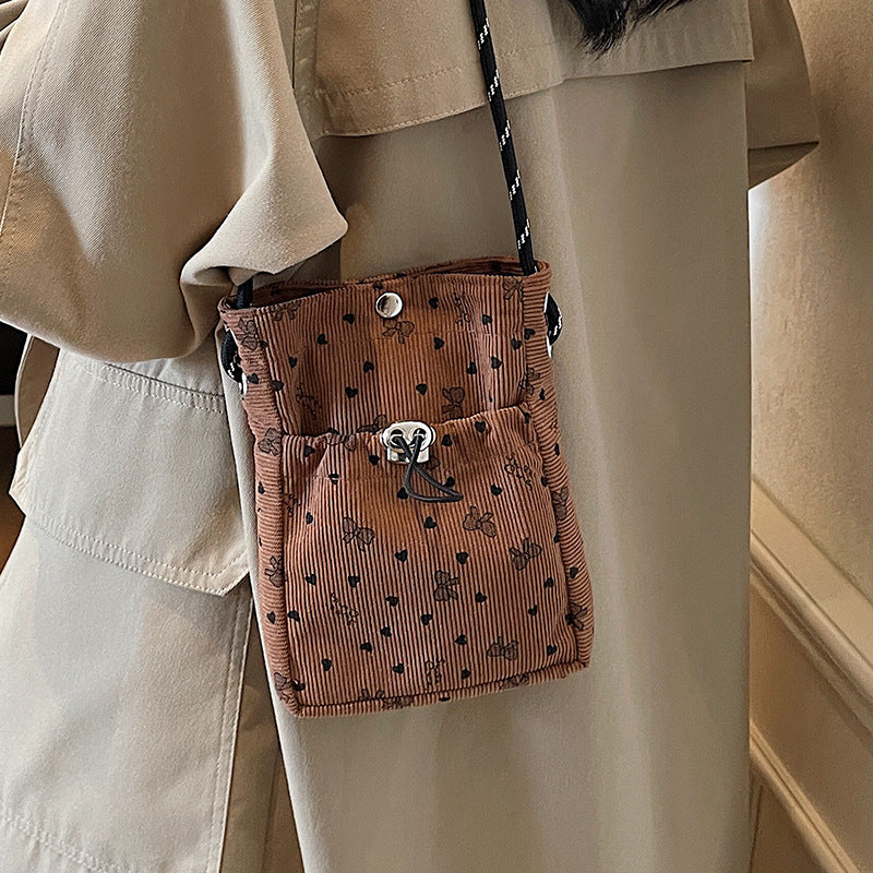Damen Mini-Beuteltasche mit floralem Muster Nord Taschen