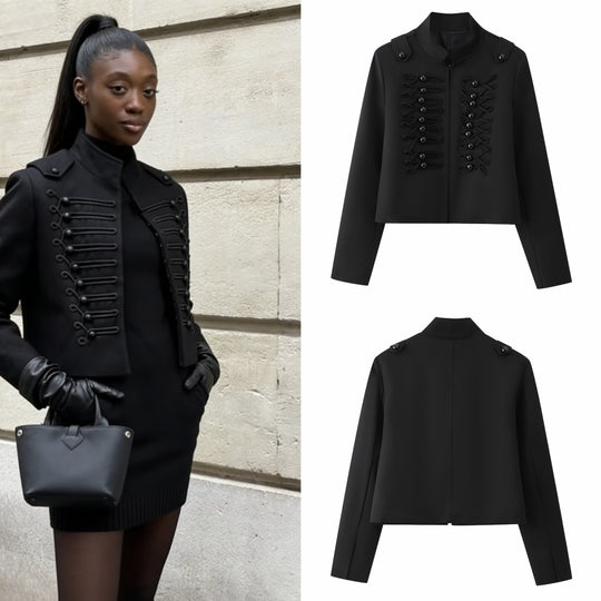 Damen 700+ taillierte Cropped‑Militärjacke mit Stehkragen, Zierkordeln und dekorativen Metallknöpfen Nord Taschen