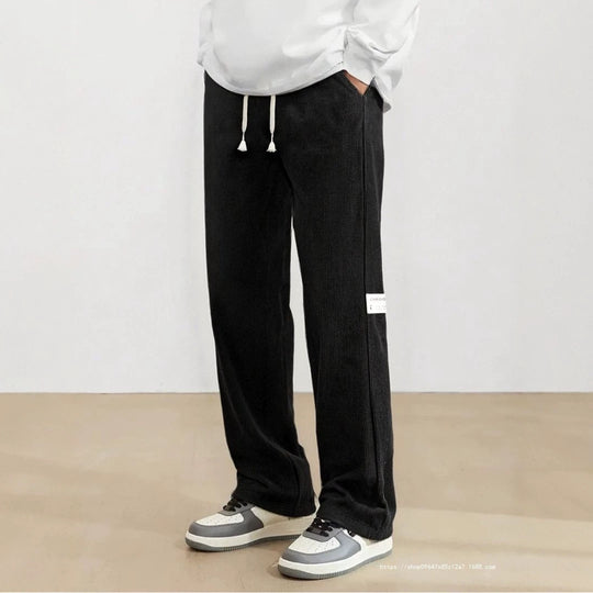Herren Weite Cordhose im Relaxed-Fit mit Tunnelzug, geradem Bein & Label‑Patch Nord Taschen