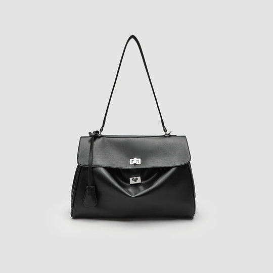 Damen Schultertasche mit eleganter Klappenoptik und praktischen Innentaschen Nord Taschen