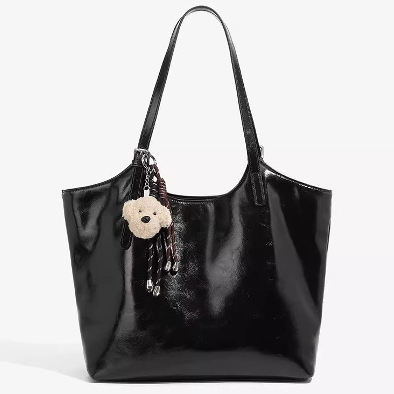 Damen Tote-Tasche mit elegantem glänzenden Kunstleder und praktischen Innenfächern Nord Taschen