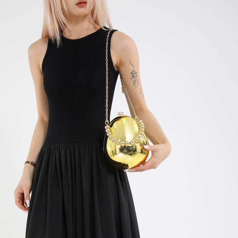 Damen Clutch im Eier-Design mit Perlenakzent Nord Taschen
