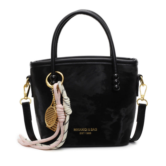 Damen Mini-Shopper Tasche mit modischer Kettenapplikation | Nord Taschen