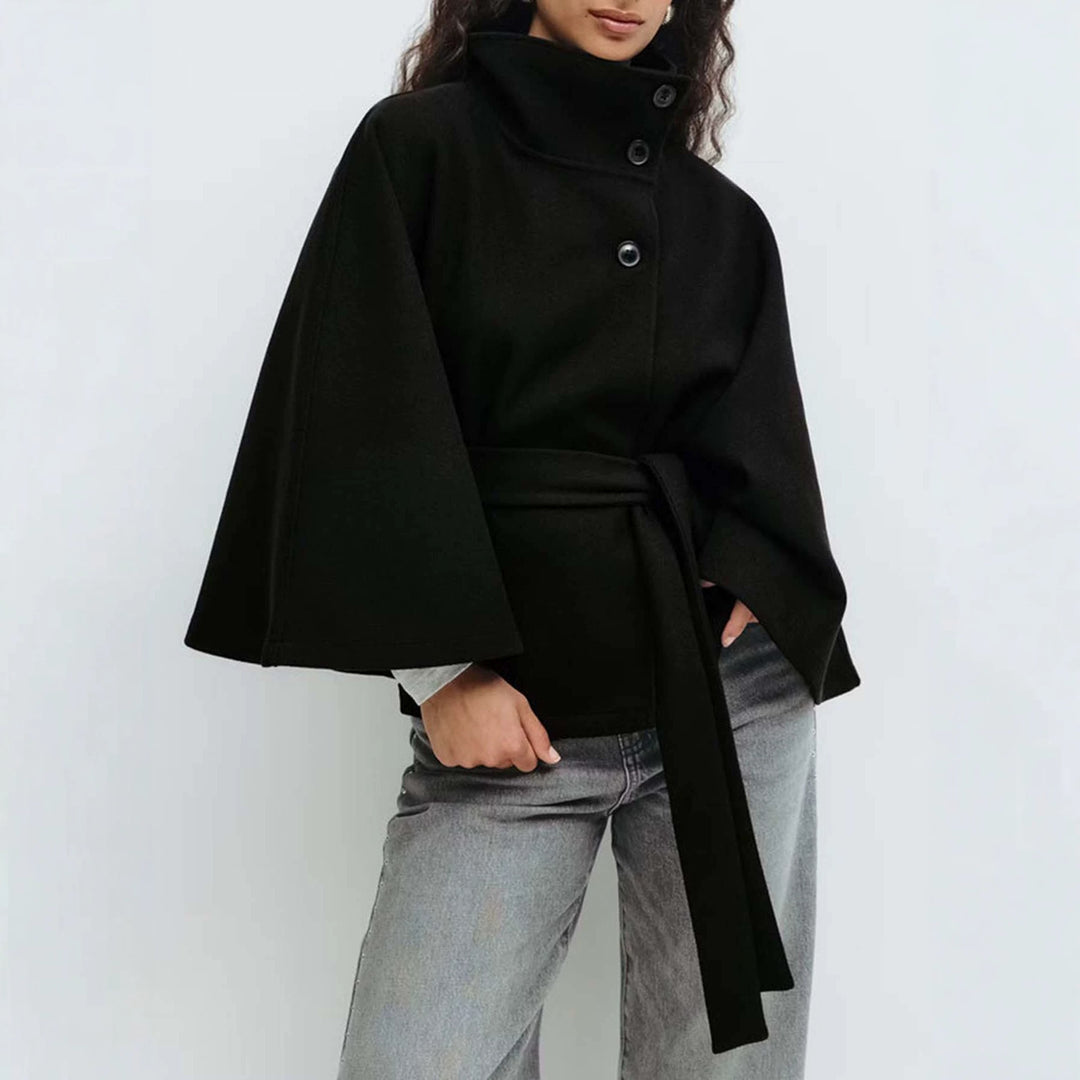 Damen Kurzcape-Mantel mit Stehkragen, Oversize-Ärmeln und Bindegürtel Nord Taschen