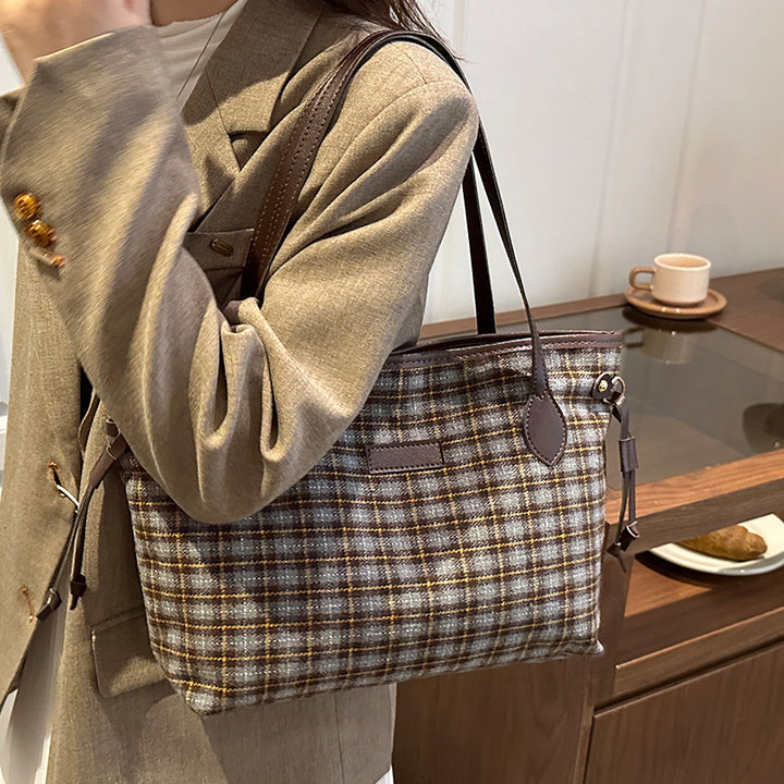 Damen Einkaufstasche mit modernem Karomuster Nord Taschen
