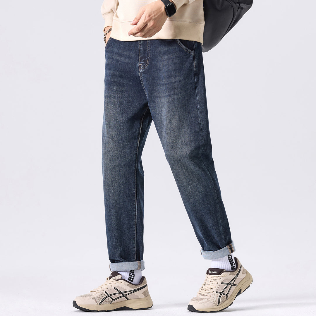 Herren Tapered-Denimhose mit mittelhohem Bund, gekrempeltem Saum und dezenter Used-Waschung Nord Taschen