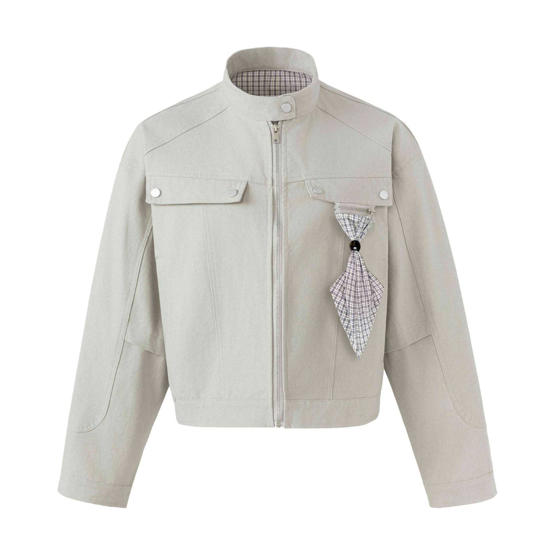 Damen Kurzer Blouson im Fieldstil mit Stehkragen, Brustklappen und abnehmbarem Anhänger Nord Taschen