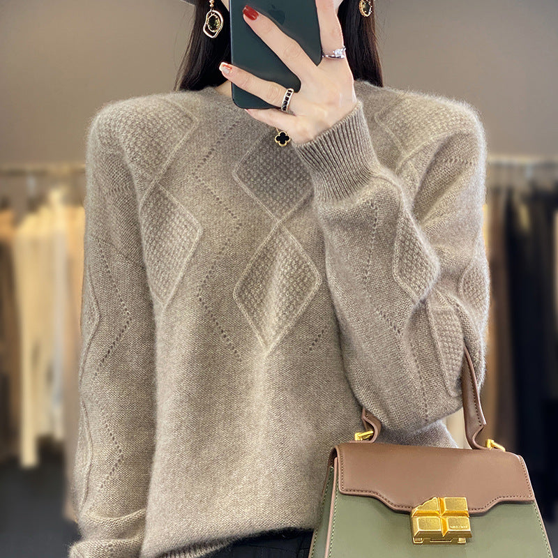 Damen Weicher Rautenmuster-Pullover im Mohair‑Look mit feiner Ajourstruktur und Rundhalsausschnitt Nord Taschen
