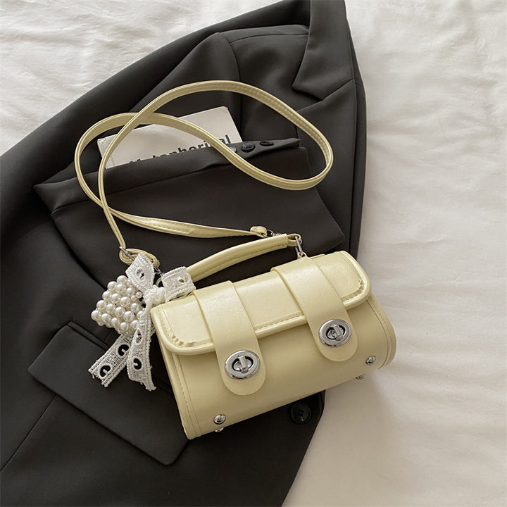 Damen Mini-Handtasche mit dekorativen Details Nord Taschen