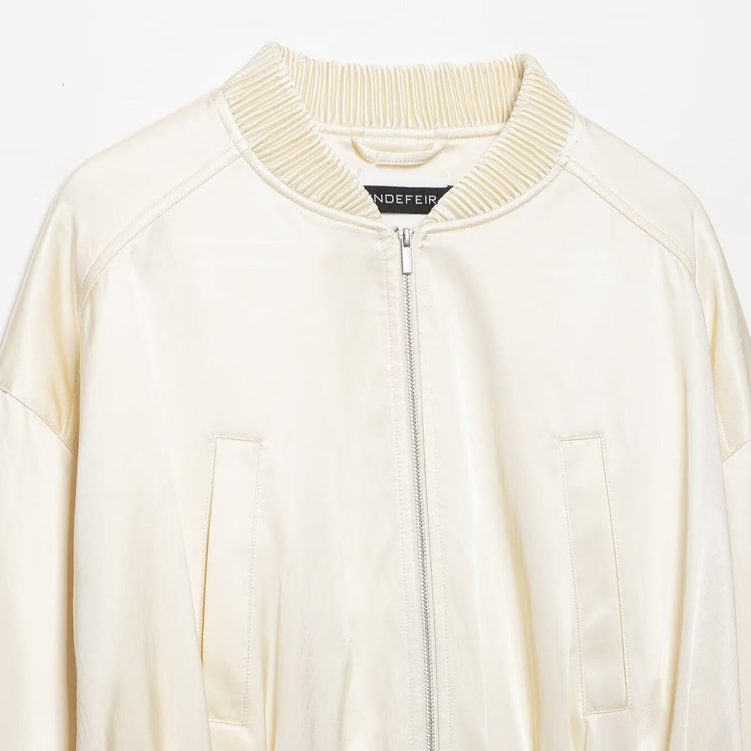 Damen Cropped Bomberjacke aus veganer Lederoptik mit voluminösen Raglanärmeln und Rippbündchen Nord Taschen