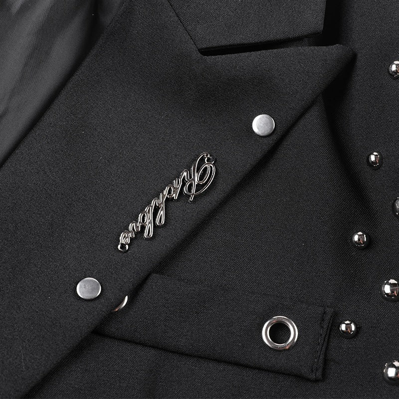 Herren Kurzblazer-Jacke im Rockigen Biker‑Look mit Nietenbesatz, Doppelreiher & Ärmel-Schnallen Nord Taschen