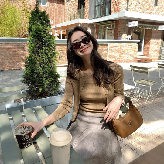 Damen Leichtes Ripp-Twinset aus Glanzgarn mit Spaghettitop und Knopfcardigan Nord Taschen