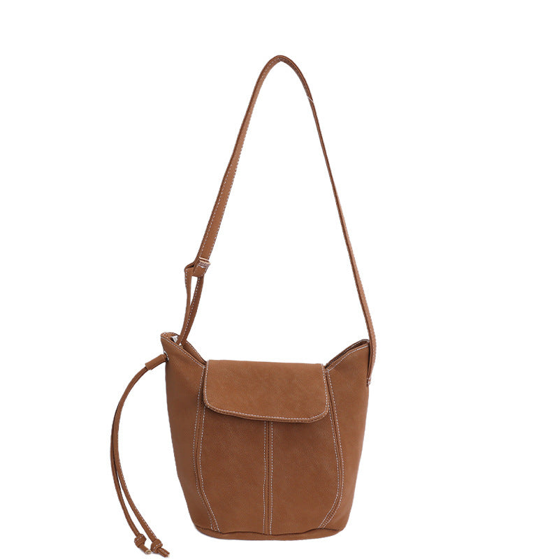 Damen Umhängetasche mit praktischem Kordelzug und weich strukturiertem Design Nord Taschen