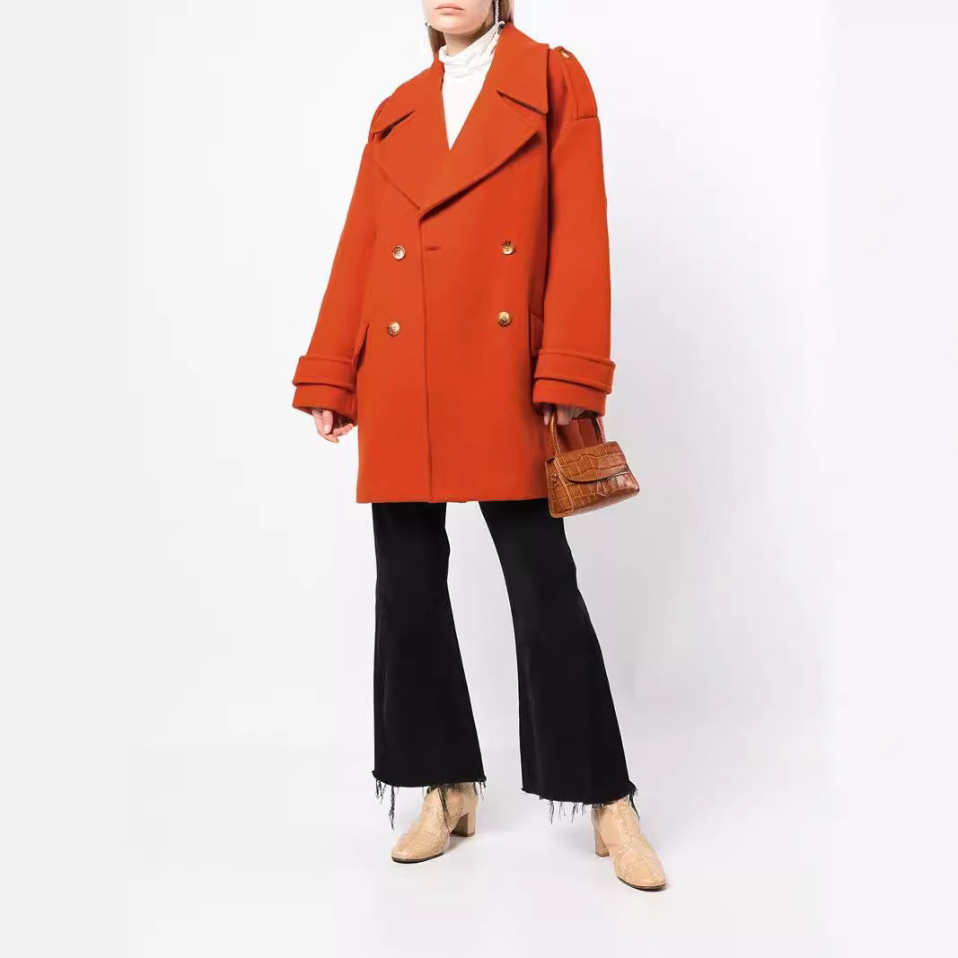 Damen Oversize Zweireihiger Kurzmantel aus Wollmix mit überbreiten Ärmeln und goldenen Zierknöpfen Nord Taschen