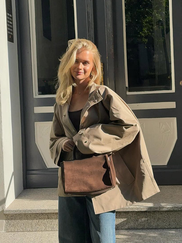 Damen Oversize Kurzmantel im Trench‑Look mit kastiger Silhouette und verdeckter Druckknopfleiste Nord Taschen