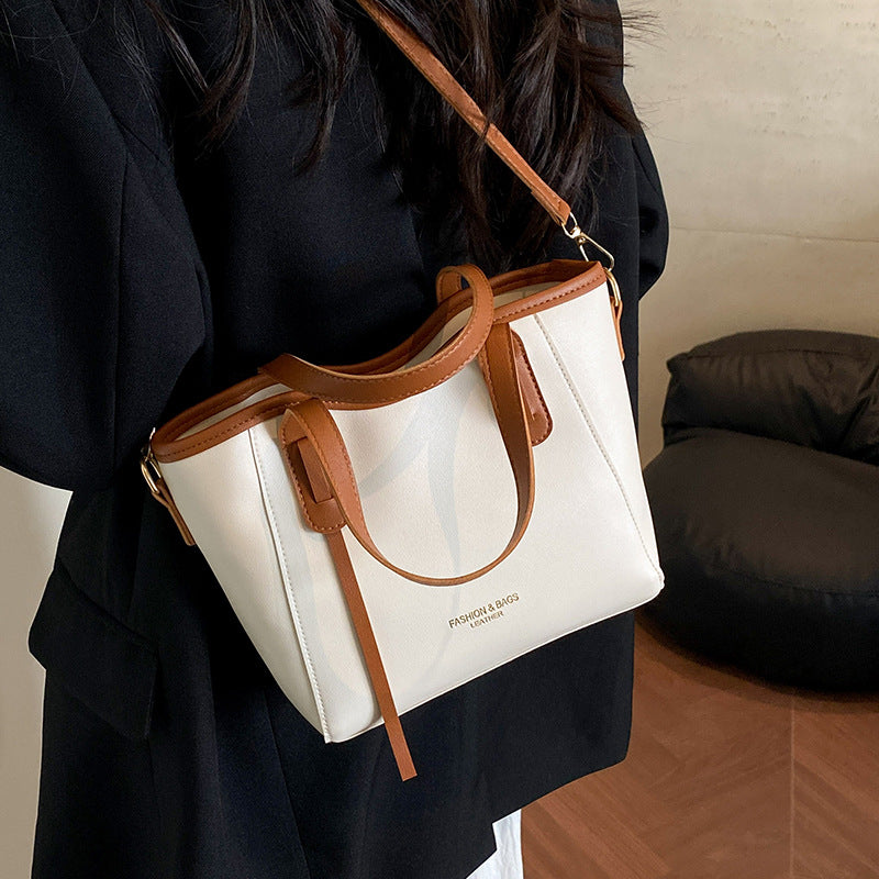 Damen Designer-Handtasche mit verstellbarem Schultergurt und eleganten Griffen Nord Taschen