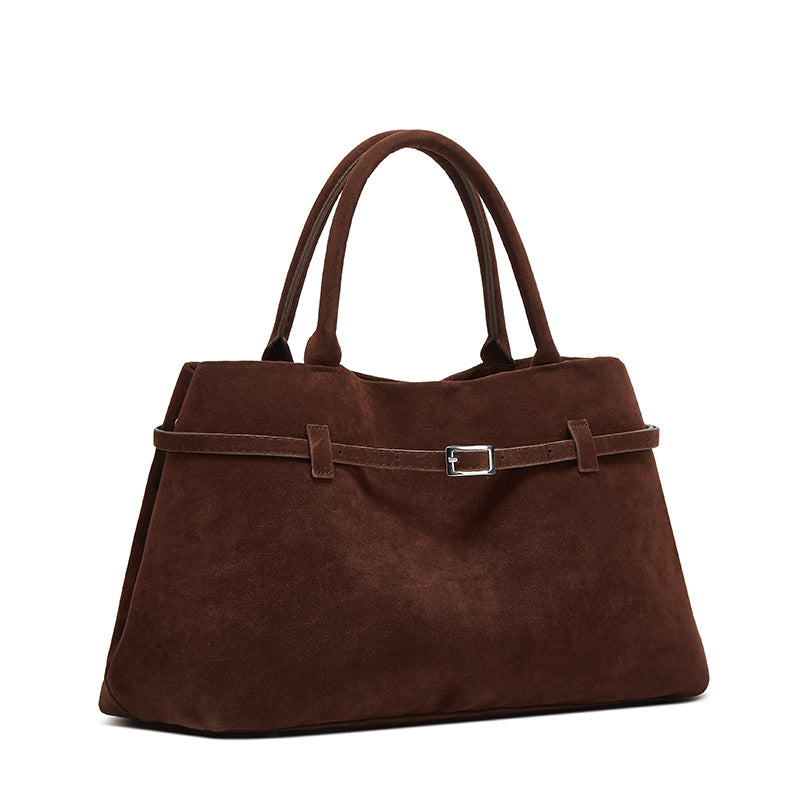 Damen Hobo-Tasche mit luxuriösem Wildleder-Finish und stilvollem Gurtakzent Nord Taschen