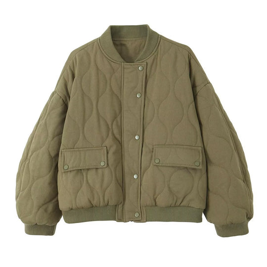 Damen Stepp-Bomberjacke mit Oversize-Silhouette, gerippten Bündchen und Pattentaschen Nord Taschen