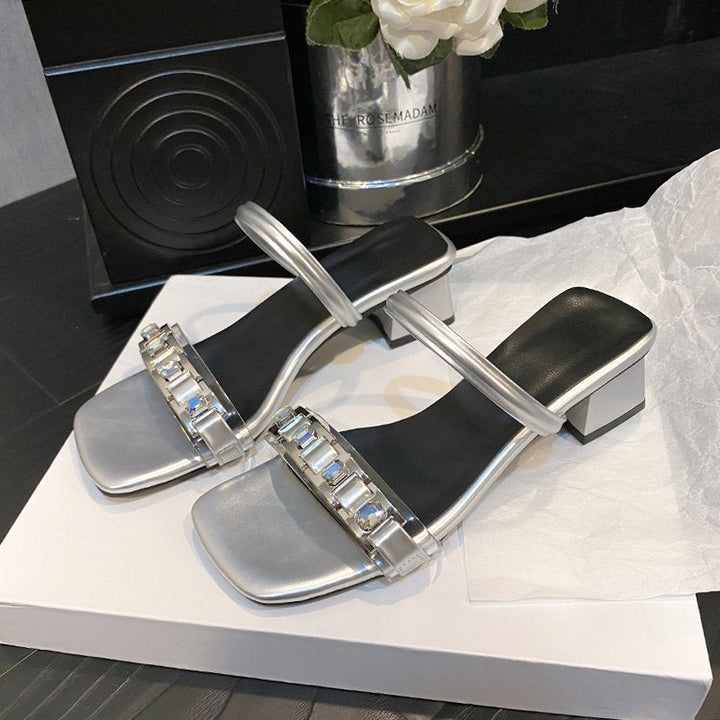 Damen elegante Mules mit gekreuzten Riemen und Blockabsatz
