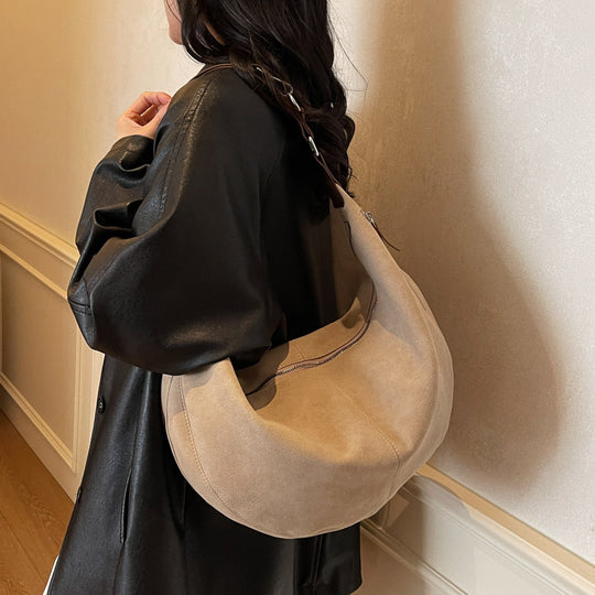 Damen lässige Hobo-Tasche aus weichem Veloursleder mit praktischen Fächern Nord Taschen