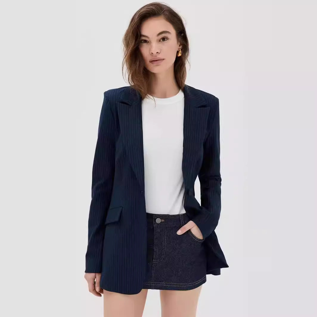 Damen Mini‑Blazerkleid im Nadelstreifen‑Tailoring mit tiefem Schalkragen Nord Taschen