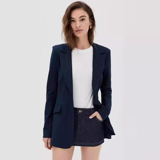 Damen Mini‑Blazerkleid im Nadelstreifen‑Tailoring mit tiefem Schalkragen Nord Taschen