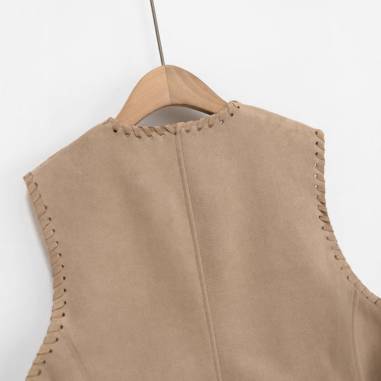 Damen Kurze Wildlederoptik‑Weste mit Ziernaht‑Whipstitch und taillierten Abnähern Nord Taschen