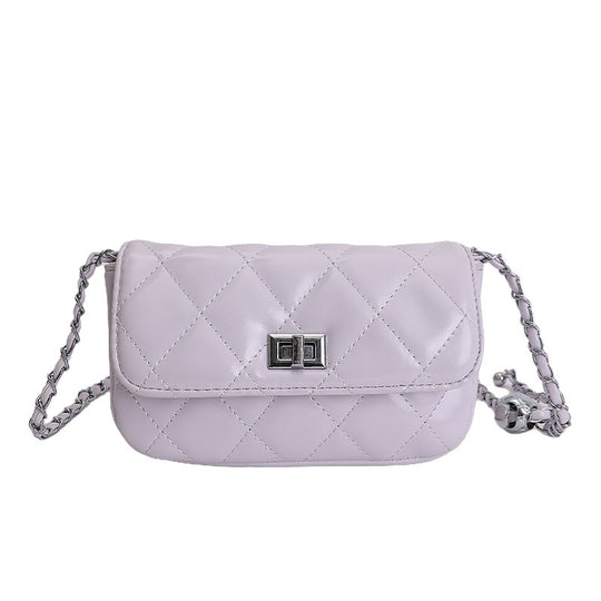 Damen elegante Clutch-Tasche mit luxuriösem Kettenriemen und strukturierter Steppung Nord Taschen