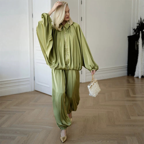Damen Elegantes Satin-Zweiteiler-Set mit Oversize-Blouson und weiter Palazzo-Hose Nord Taschen
