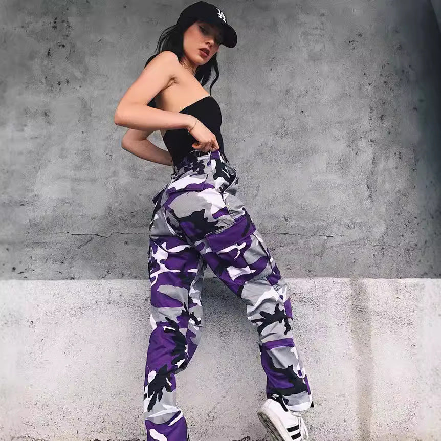 Damen Cargo-Jogginghose mit Camouflage-Muster und elastischen Bündchen Nord Taschen