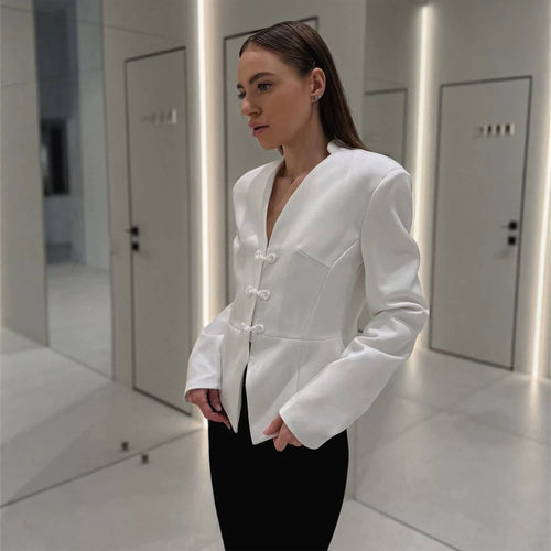 Damen Schößchen‑Blazer mit mandarinähnlichem Ausschnitt und dekorativen Knotenverschlüssen Nord Taschen