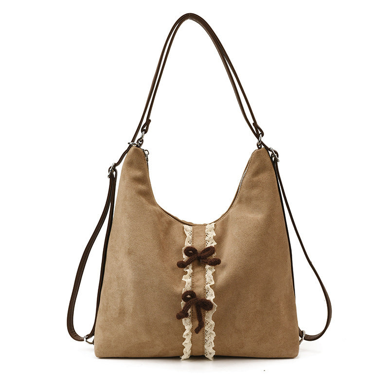 Damen Hobo-Tasche aus weichem Veloursleder mit dekorativem Spitzenakzent Nord Taschen