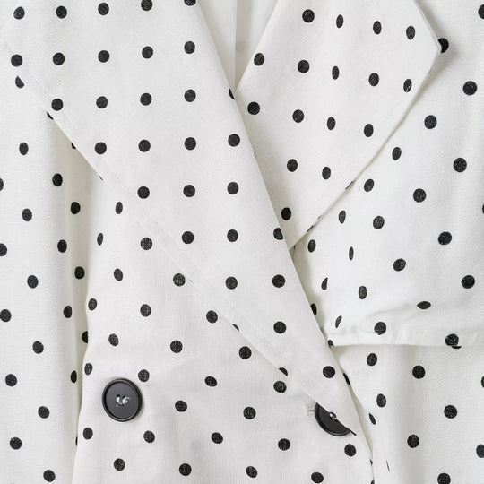 Damen Kurz geschnittener Trenchcoat mit Bindegürtel, Doppelreihe und Polka-Dot-Print Nord Taschen