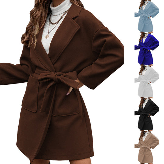 Damen Wickel-Mantel mit Bindegürtel, großer Klappentasche und Reverskragen Nord Taschen