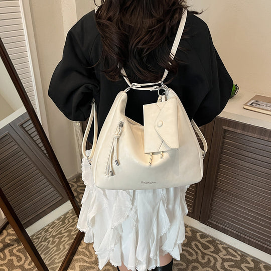 Damen Hobo-Tasche mit großzügigem Innenraum und praktischen Fächern Nord Taschen