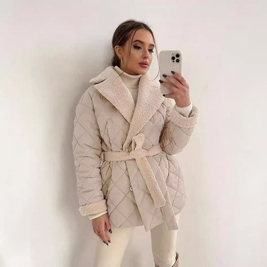 Damen Steppjacke mit Teddy-Futter Taillengürtel und großem Schalkragen Nord Taschen