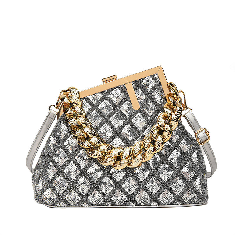 Damen Glamouröse Handtasche mit auffälligem Kettendesign Nord Taschen
