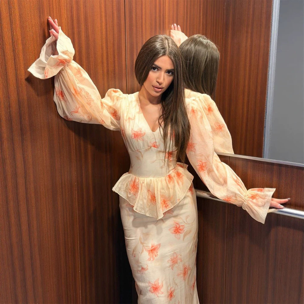 Damen Midaxi-Kleid mit Schößchen, V-Ausschnitt und voluminösen Puffärmeln Nord Taschen