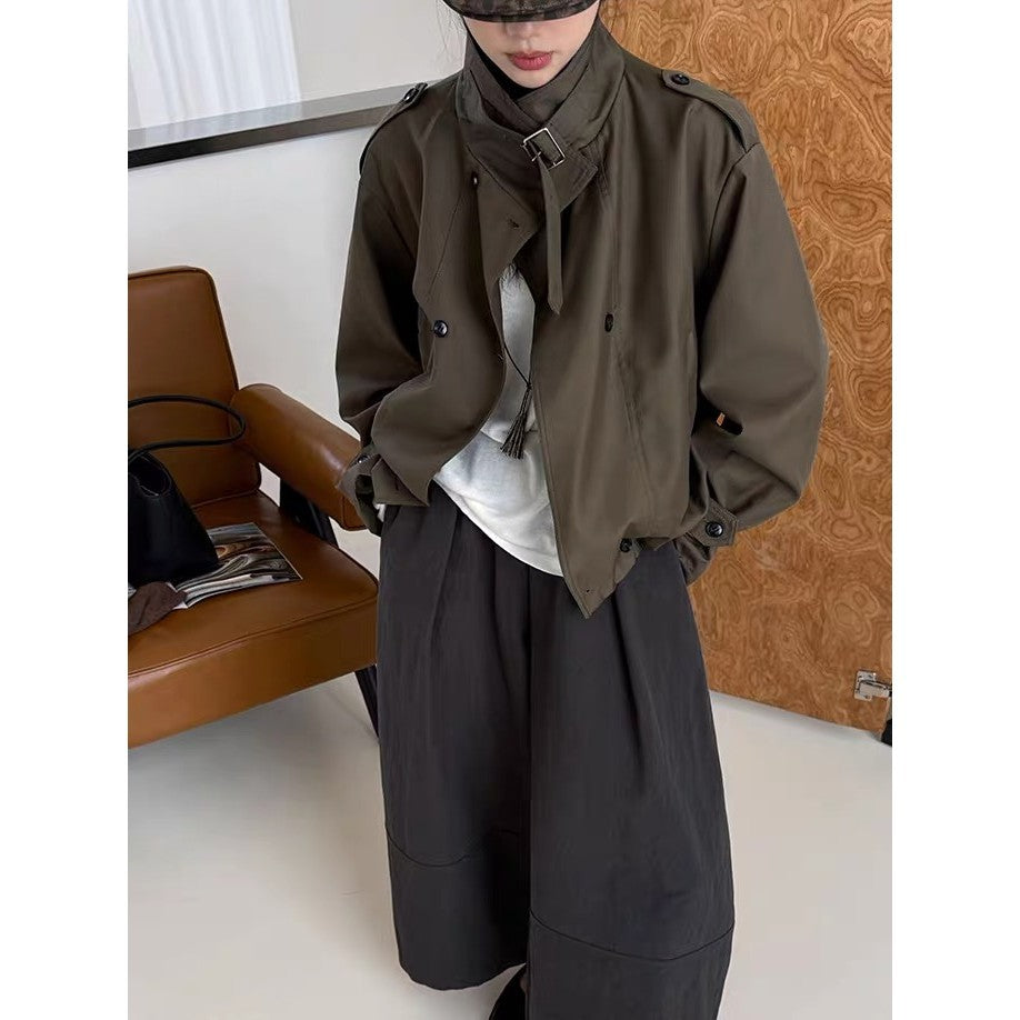 Damen Kurze Blouson‑Trenchjacke mit Stehkragen, doppelreihiger Knopfleiste und Gummizugsaum Nord Taschen