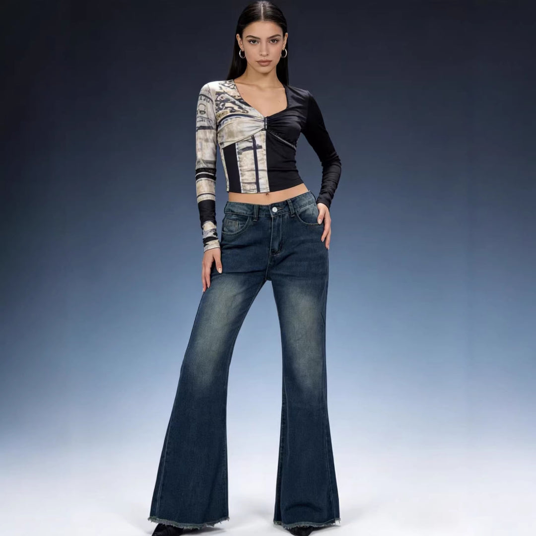 Damen hochgeschnittene Stretch-Flared-Jeans mit ausgefranstem Saum und taillierendem Five‑Pocket-Schnitt Nord Taschen