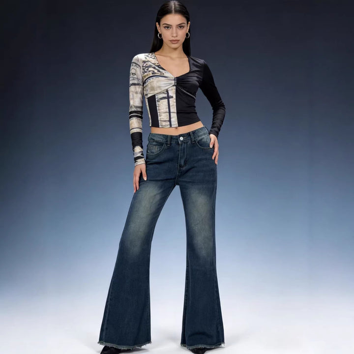 Damen hochgeschnittene Stretch-Flared-Jeans mit ausgefranstem Saum und taillierendem Five‑Pocket-Schnitt Nord Taschen